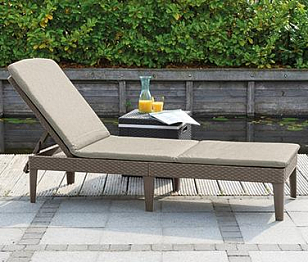 Лежак для загара Keter Jaipur капучино с матрасом, садовая мебель