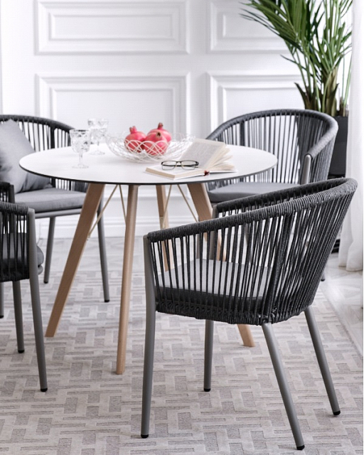 Обеденная группа 4SIS Франческо 