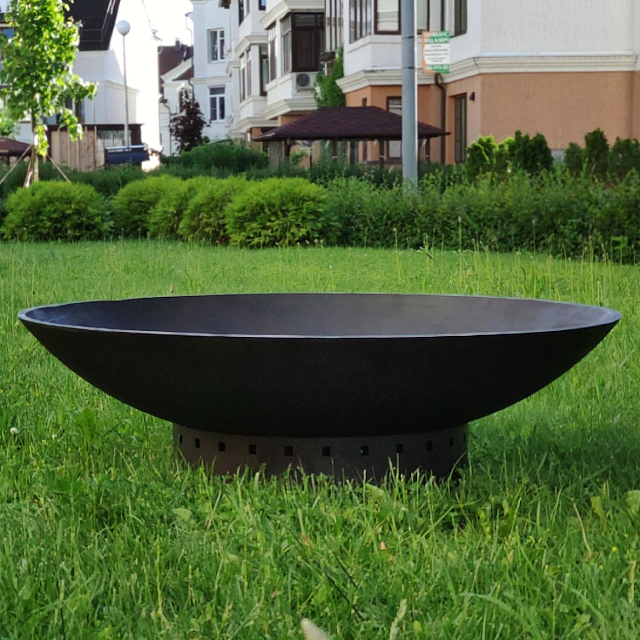 Чугунная чаша на круглом металлическом основании Concretika Iron D 100 