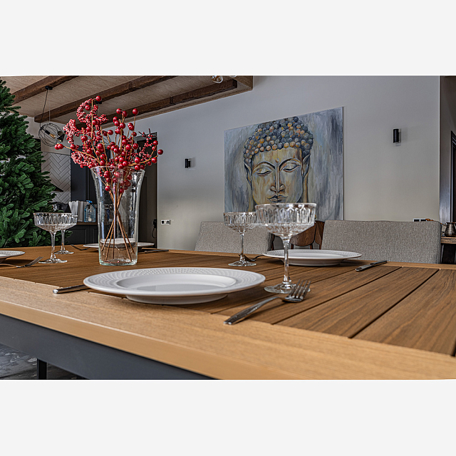 Обеденный стол Lite Oscar со столешницей из поливуда 