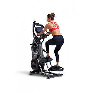 Кросстренер MaxTrainer M8 для хобби и пикника