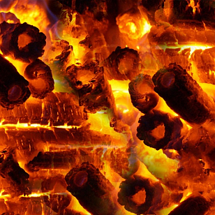 Угольные брикеты 800 DEGREES PROFESSIONAL, 5 КГ для приготовления пищи Угольные брикеты 800 DEGREES PROFESSIONAL, 5 КГ для сада