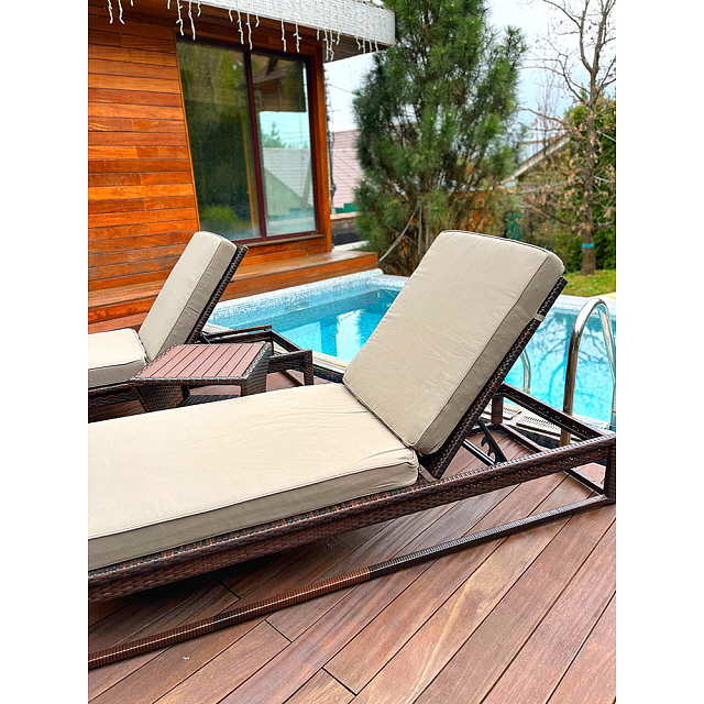 Столик для шезлонга Lite Bordo 