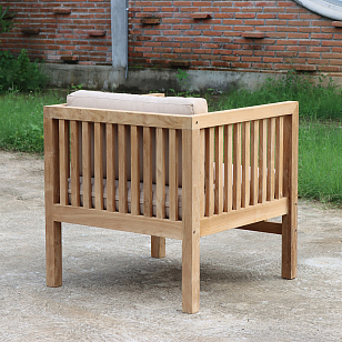 Кресло из тика Lite Rodigo с подушками для дачи Кресло из тика Lite Rodigo с подушками, садовая мебель