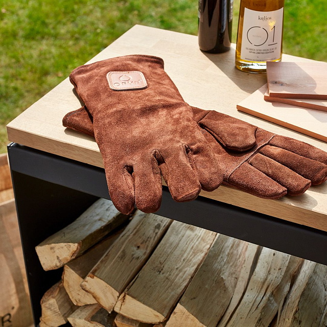 Поленница двухъярусная OFYR черная с деревянной столешницей