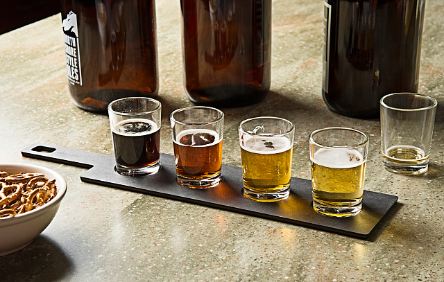 Подставка для стопок с ручкой Epicurean Flight Servers размер 44х10 см Цвет: графит/орех