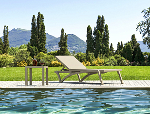 Шезлонг-лежак Siesta Contract Pacific Цвет: бежевый, садовая мебель