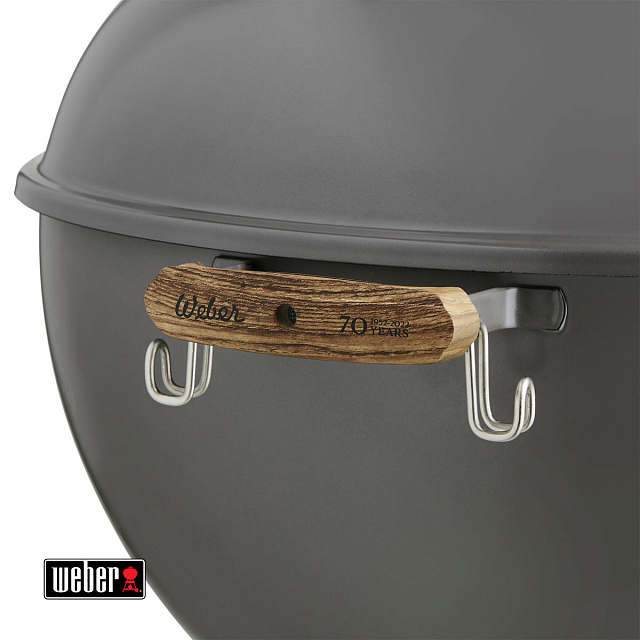 гриль угольный weber 70th anniversary edition, metal grey