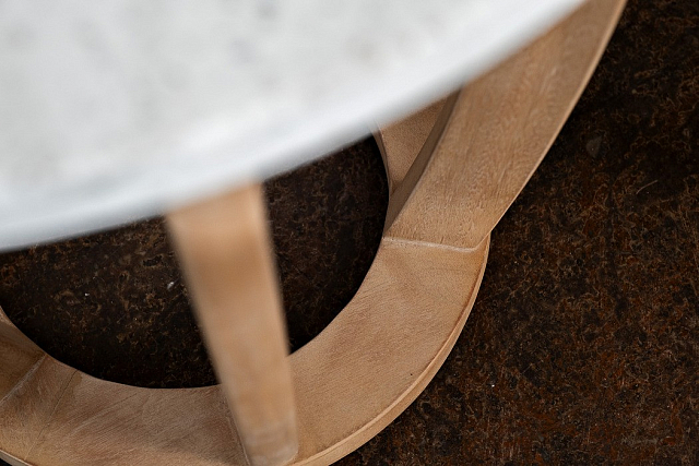 Боковой стол из акации Joygarden Woodland 