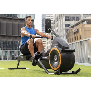 Гребной тренажер Octane RO для отдыха за городом Гребной тренажер Octane RO для хобби и пикника