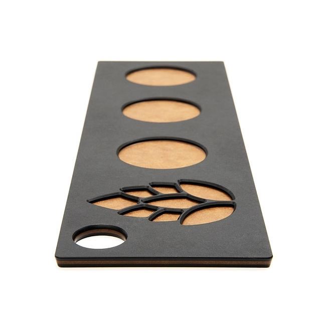 Подставка для стопок Epicurean Flight Servers размер 34х10 см Цвет: графит/орех