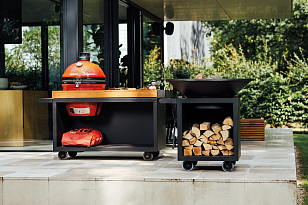 Дровяной гриль-очаг OFYR 100-PRO черный на колесах для приготовления пищи Дровяной гриль-очаг OFYR 100-PRO черный на колесах для сада