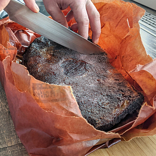 Бумага мясника Suckle Busters Pink Butcher Paper, розовая для приготовления пищи Бумага мясника Suckle Busters Pink Butcher Paper, розовая для сада