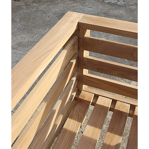 Кресло из тика Lite Oviglio для дачи Кресло из тика Lite Oviglio, садовая мебель