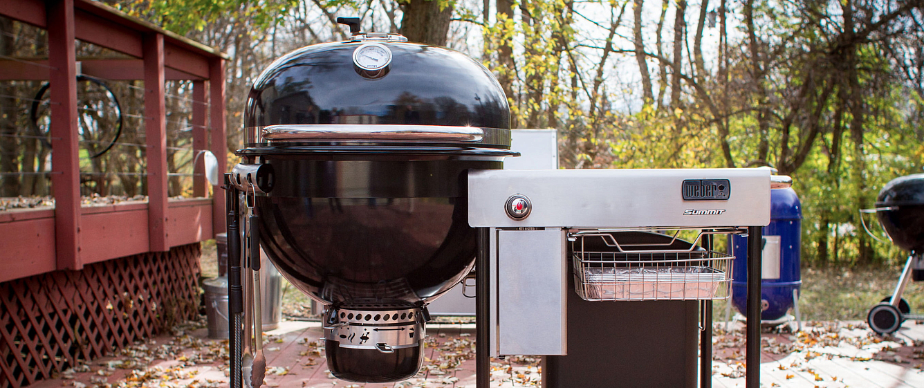 угольный гриль weber summit charcoal grill center