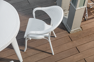 Стол Osaka с пластиковым верхом Ø110 Цвет Кофе, садовая мебель