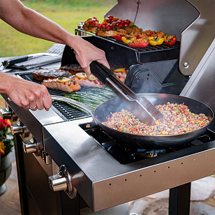 Набор инструментов Char-Broil Medallion Series 2 шт (лопатка+щипцы) для приготовления пищи Набор инструментов Char-Broil Medallion Series 2 шт (лопатка+щипцы) для сада