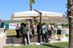 Зонт профессиональный Theumbrela Banana, садовая мебель