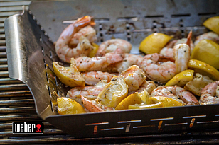 Перфорированный противень для гриля Weber квадратный для приготовления пищи Перфорированный противень для гриля Weber квадратный для сада