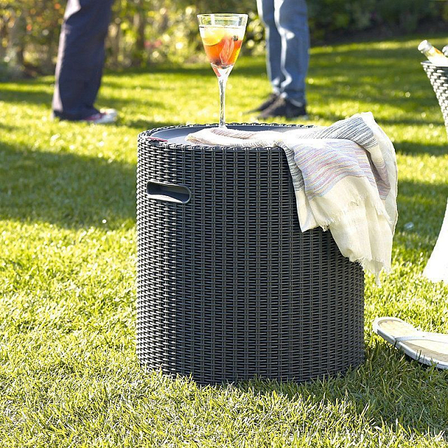 Столик-холодильник Keter Cool stool антрацит 