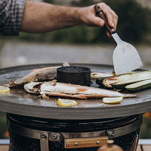 Стальная планча для гриля Monolith Icon & Junior