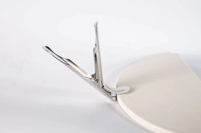 Щипцы для снятия горячих решеток и отсекателей жара Diamond Egg