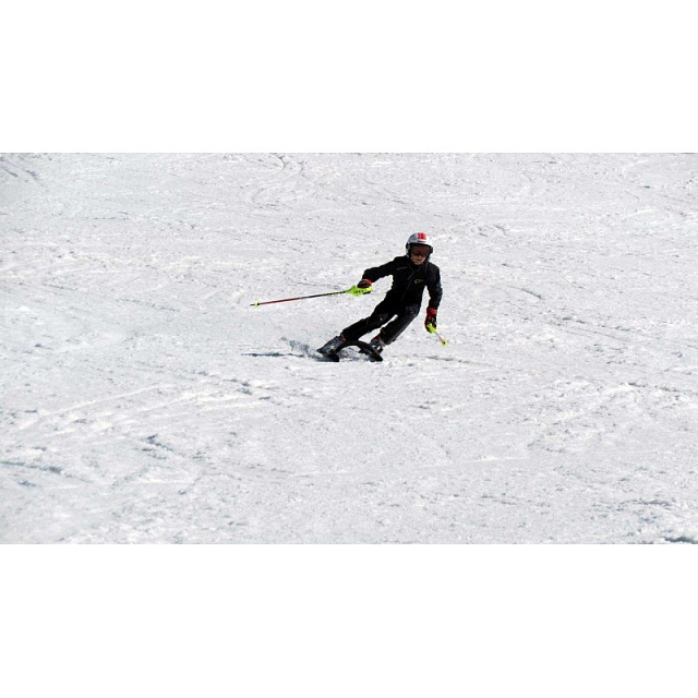 Лыжи и обучающее приспособление Easy SKI ProSki Simulator