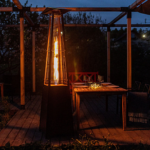 Уличный газовый обогреватель La Hacienda P1 All black для сада и загородного дома Уличный газовый обогреватель La Hacienda P1 All black, уличное оборудование