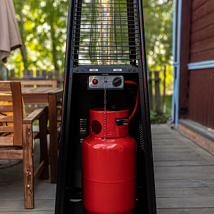 Уличный газовый обогреватель La Hacienda P1 All black для сада и загородного дома Уличный газовый обогреватель La Hacienda P1 All black, уличное оборудование